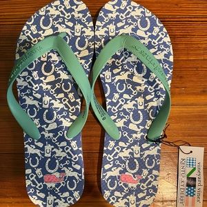 NWT! Womens Vineyard Vines Flip Flops